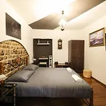 Old Town Spider Апартаменты