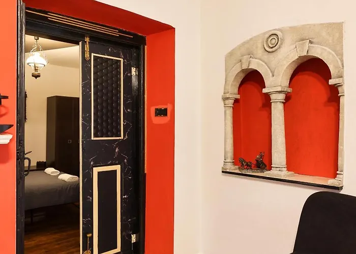 Old Town Spider Zadar