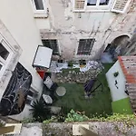 Old Town Spider * Zadar